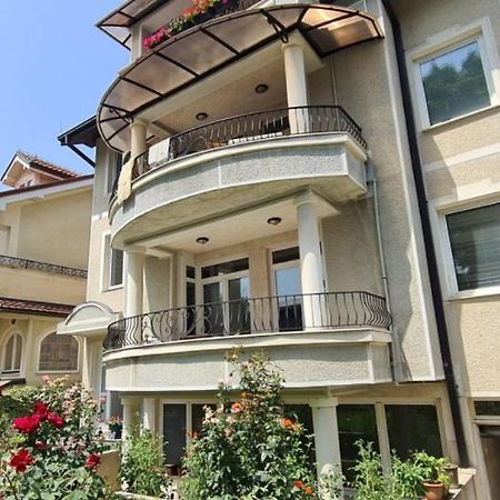 Vik House Apartment Skopje Ngoại thất bức ảnh